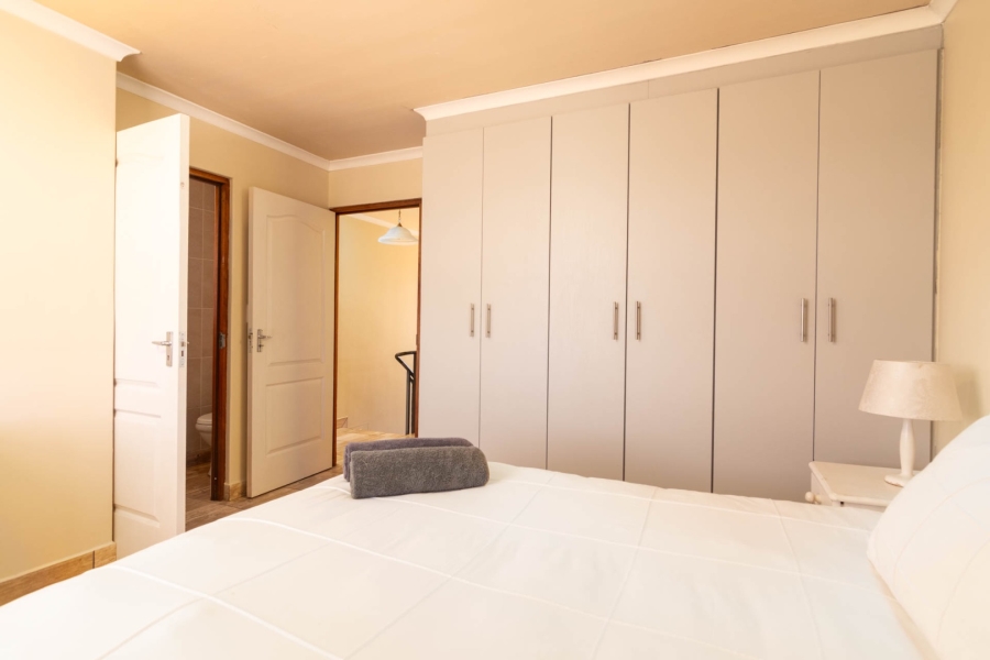 3 Bedroom Property for Sale in Laaiplek Western Cape